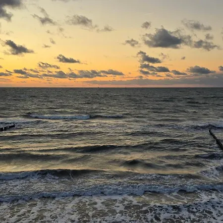 אתר קמפינג Little *