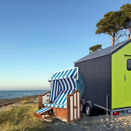 Little דירהאגן